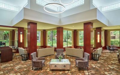 Lobby seating at DoubleTree By Hilton Houston Intercontinental Airport.