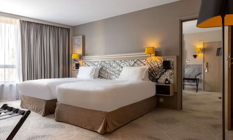 Day use room at Hilton Garden Inn Massy.