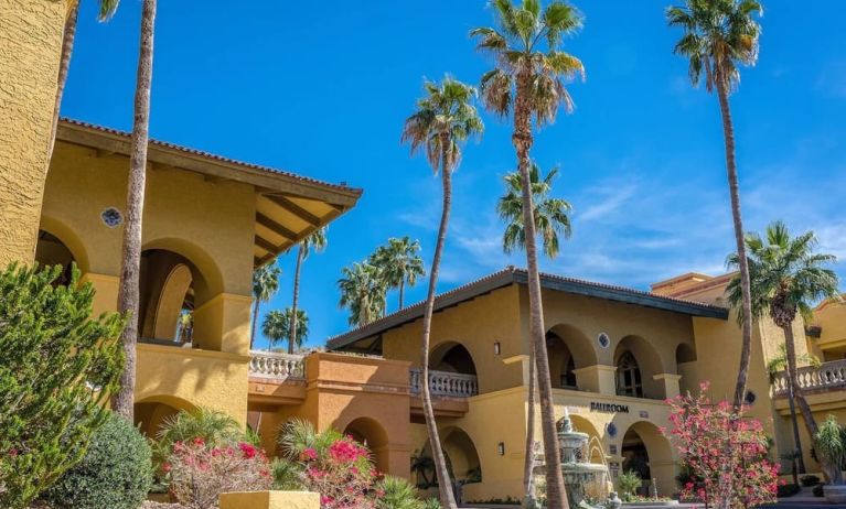 Hotel exterior at Hilton Phoenix Tapatio Cliffs Resort.