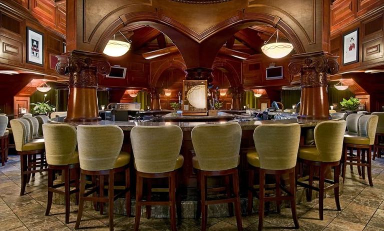 Hotel bar at Hilton Phoenix Tapatio Cliffs Resort.