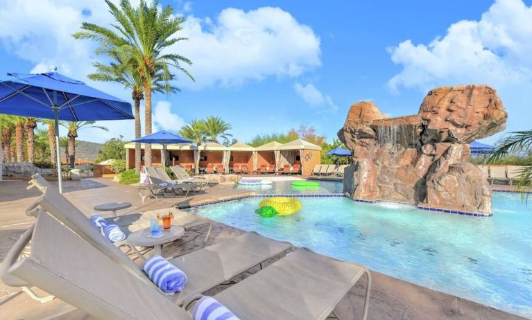 Outdoor pool at Hilton Phoenix Tapatio Cliffs Resort.