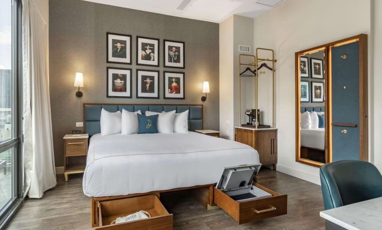 Day use room at The Draper New York.
