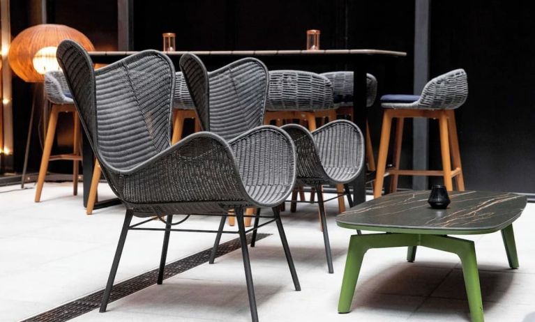 Lobby seating at The Draper New York.