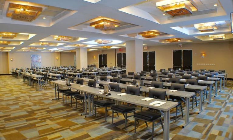 Meeting room at GALLERYone - A DoubleTree Suites By Hilton Hotel.