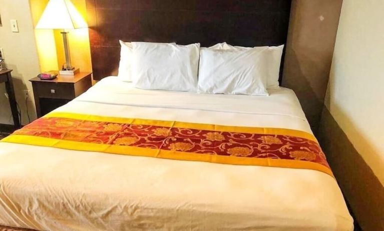 Day use room at Spark By Hilton Missouri City.