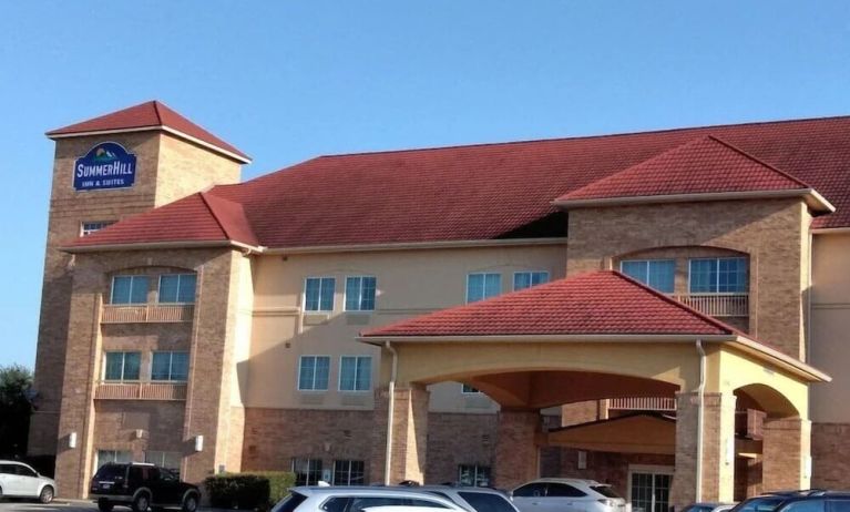 Parking available at Spark By Hilton Missouri City.
