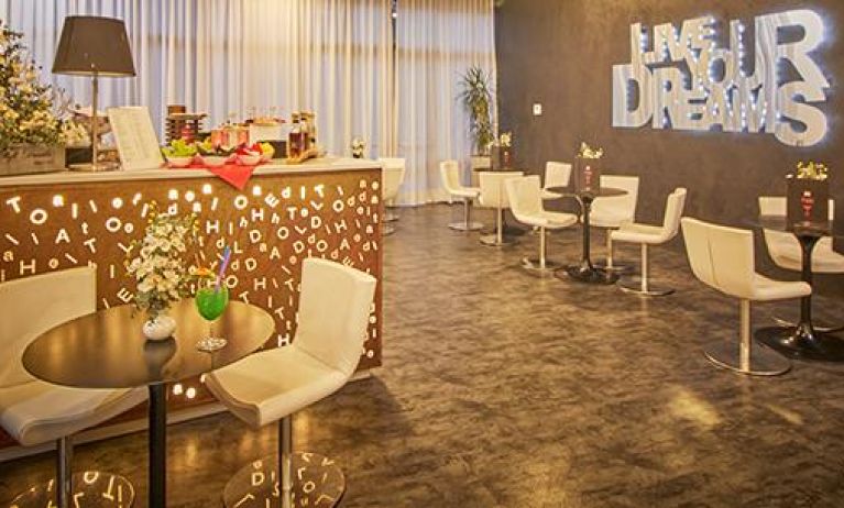 iH Hotels Milano Lorenteggio, Milan