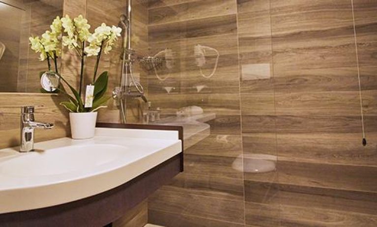 iH Hotels Milano Lorenteggio, Milan