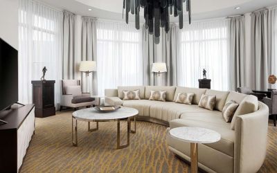 Lounge area at The Inn At Penn, A Hilton Hotel.