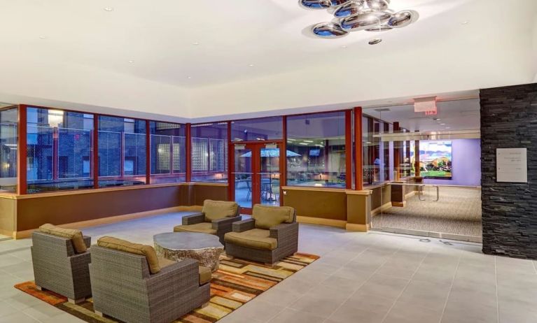 Lounge area at DoubleTree By Hilton Philadelphia Center City.