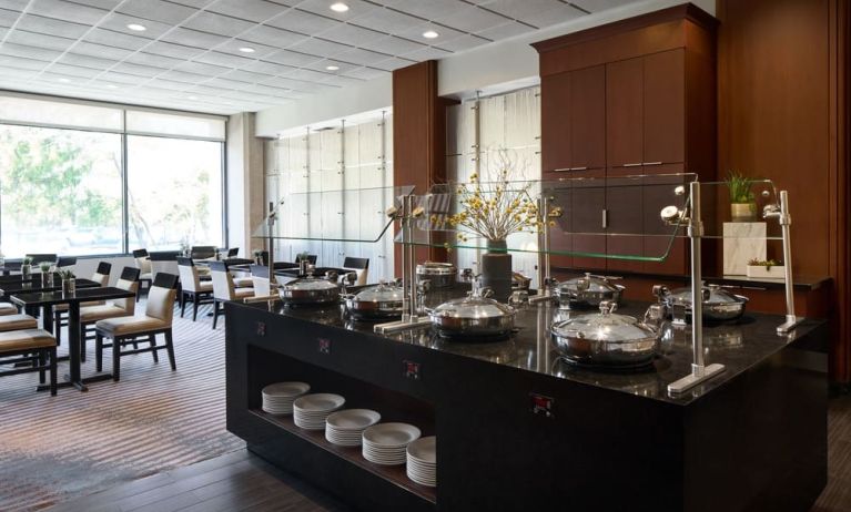 Dining area at Washington Dulles Marriott Suites.
