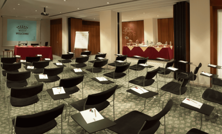 Hotel Cavour, Milan