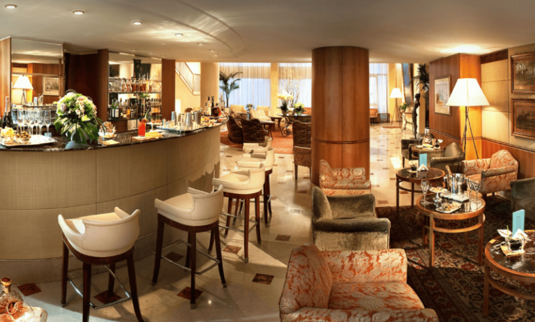 Hotel Cavour, Milan