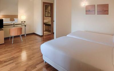 Hotel NH Milano 2