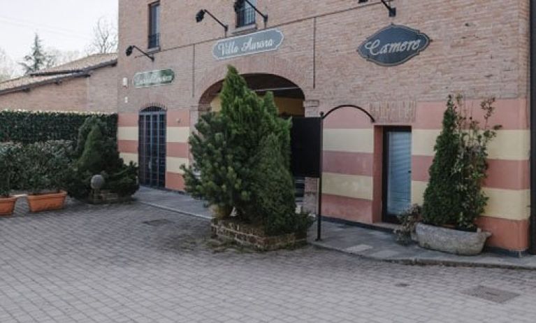 Villa Aurora, Modena