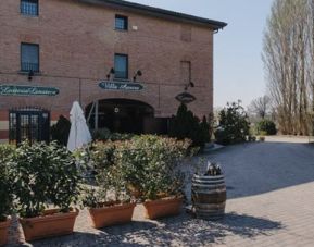 Villa Aurora, Modena