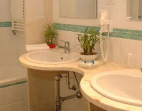 Hotel San Paolo, Naples