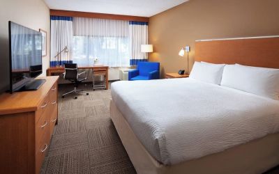 Day use room at Four Points By Sheraton San Diego.
