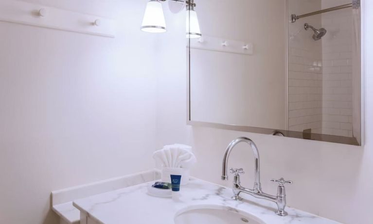 Day use room at Four Points By Sheraton San Diego.