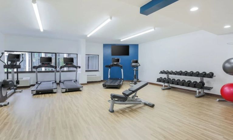 Gym at Four Points By Sheraton San Diego.
