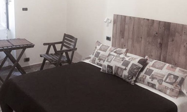 B&B Naples to live, Naples