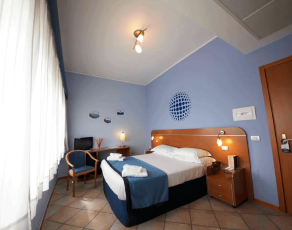 Millennium Gold Hotel, Naples