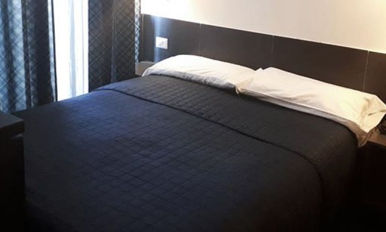 Hotel Ideal, Naples