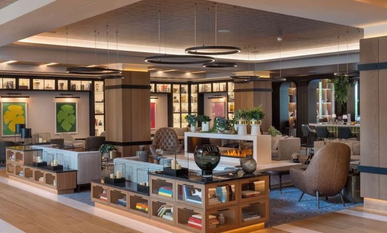 Lounge area at DoubleTree By Hilton Berlin Ku'damm.