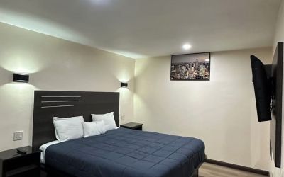 Day use room at Del Aire Inn.