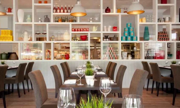 Lounge and dining at DoubleTree By Hilton Coventry.