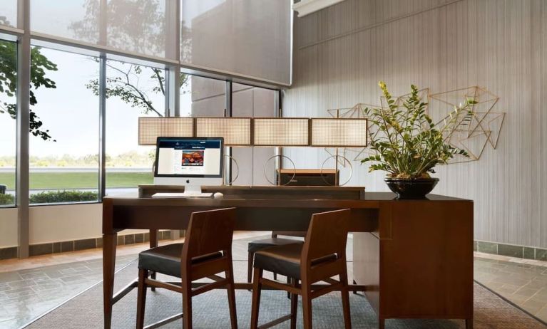 Business center at Hilton Chicago/Oak Brook Suites.