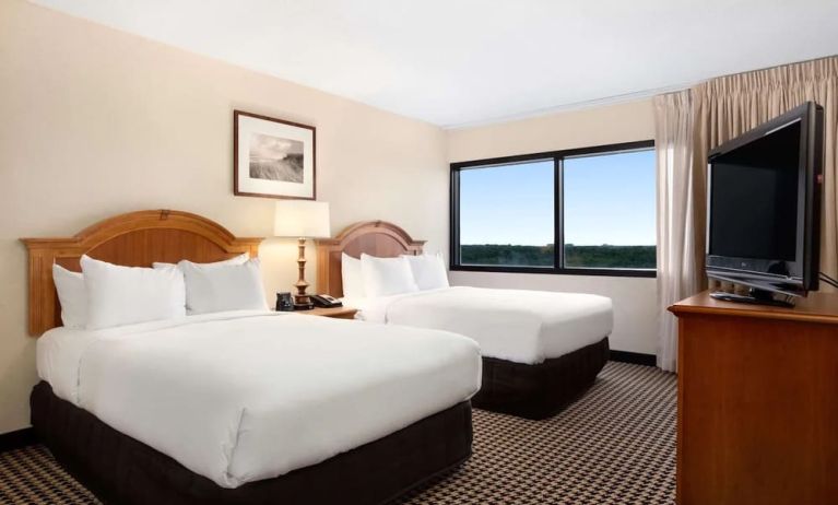 Day use room at Hilton Chicago/Oak Brook Suites.