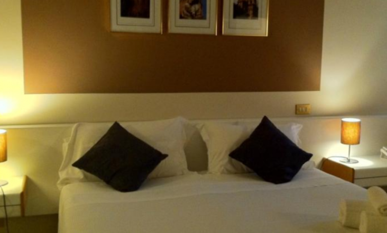 Hotel Posta, Palermo