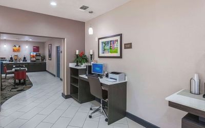 Business center at Comfort Suites Lewisville.