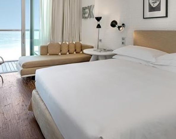 Hotel Excelsior, Pesaro