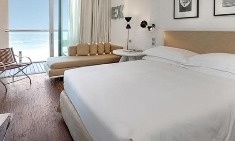 Hotel Excelsior, Pesaro