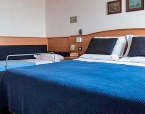 Hotel Mare Blu, Pineto