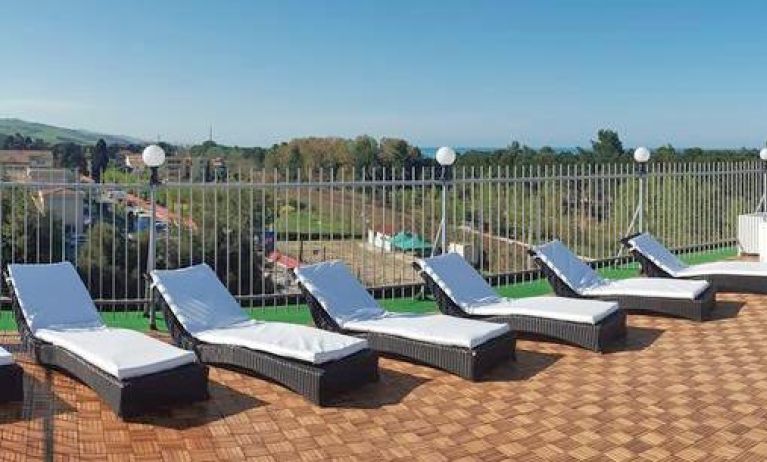 Hotel Mare Blu, Pineto