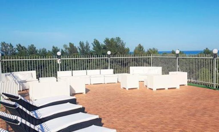Hotel Mare Blu, Pineto