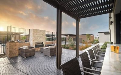 Rooftop terrace at SpringHill Suites By Marriott Milpitas.