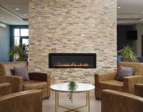 Lobby and lounge at SpringHill Suites By Marriott Milpitas.