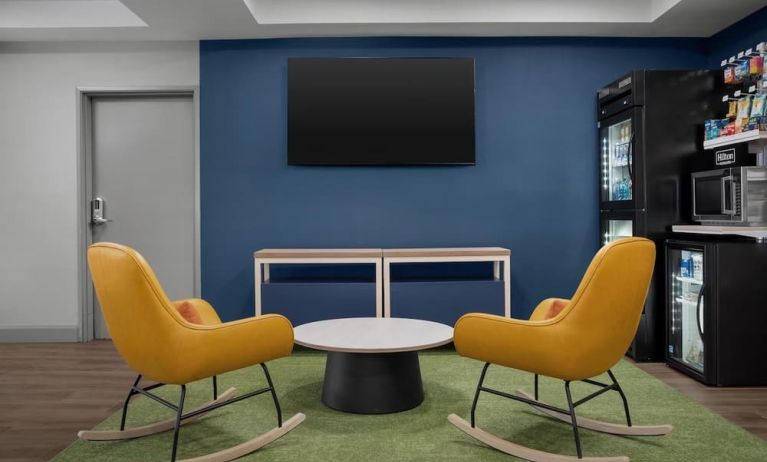Lobby seating at Spark By Hilton Tucson Airport.
