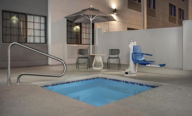 Hot tub at Spark By Hilton Tucson Airport.