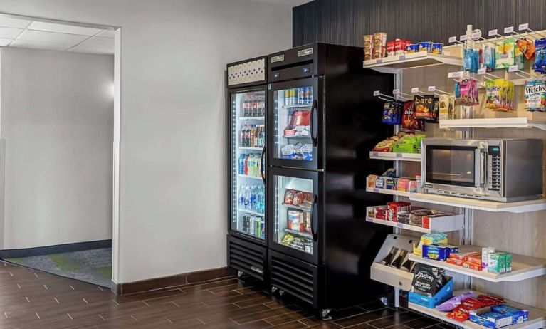Snack bar at Spark By Hilton Glendale Phoenix North.