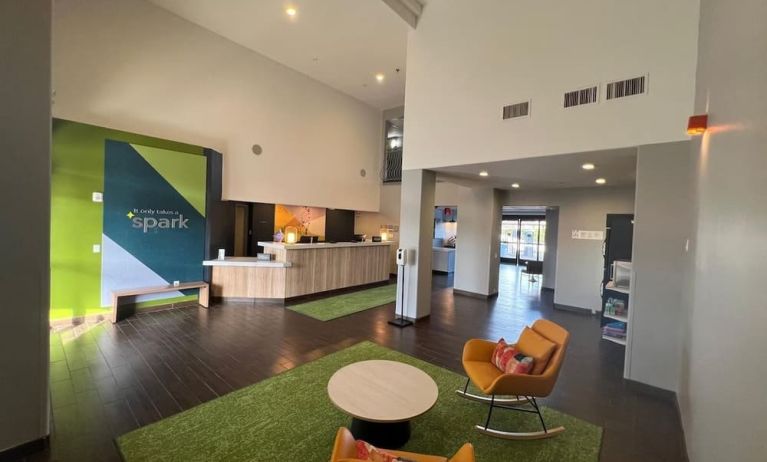 Lobby seating at Spark By Hilton Glendale Phoenix North.
