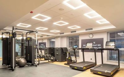 Gym at Hampton By Hilton Bialystok.