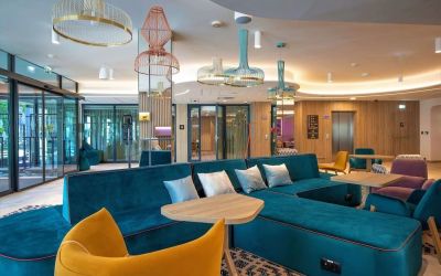 Lounge and coworking space at Hampton By Hilton Bialystok.