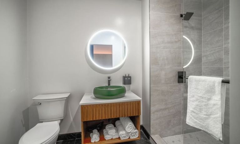 Guest bathroom at LYFE INN & SUITES By AGA.