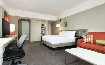 Day use room amenities at Hilton Garden Inn Calgary Downtown.