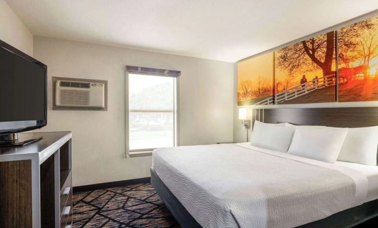Day use room at Days Inn By Wyndham San Antonio Near Fiesta Park.